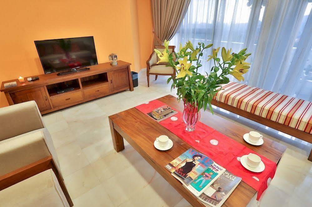 Kapitan Hill @ Cempenai Parc Residences Bukit Damansara Екстер'єр фото